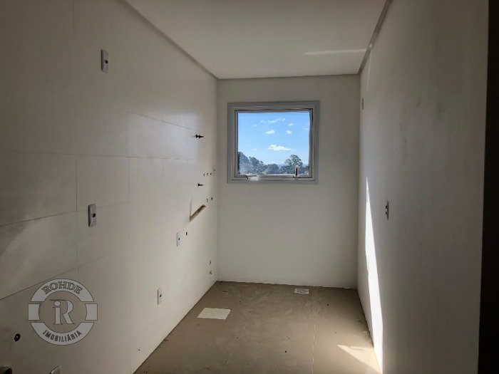 Foto 5 - Apartamento De 4 Dormitórios Em Gramado em Gramado, bairro Avenida Central