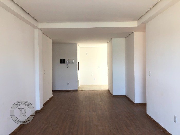 4 - Apartamento De 4 Dormitórios Em Gramado em gramadoAvenida Central