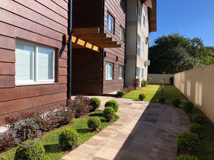 2 - Apartamento De 4 Dormitórios Em Gramado em gramadoAvenida Central