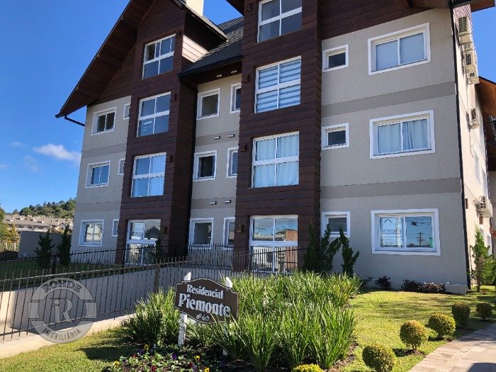 1 - Apartamento De 4 Dormitórios Em Gramado em gramadoAvenida Central
