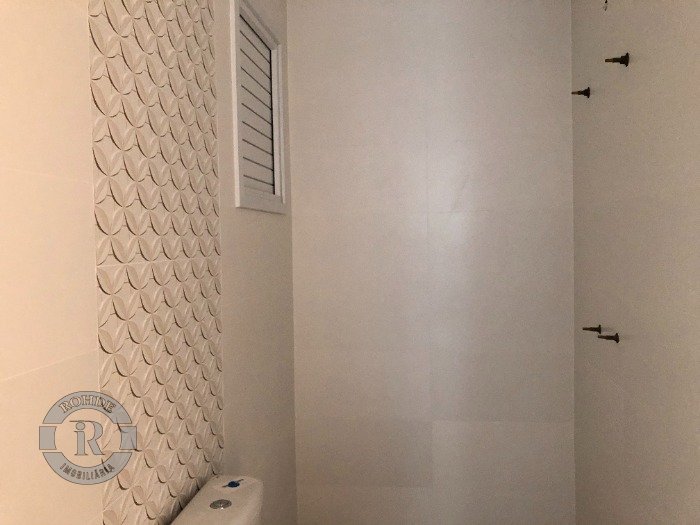 Foto 7 - Apartamento De 4 Dormitórios Em Gramado em Gramado, bairro Avenida Central