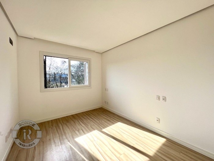 Foto 22 - Apartamento De 3 Dormitórios Em Gramado em Gramado, bairro Bavária