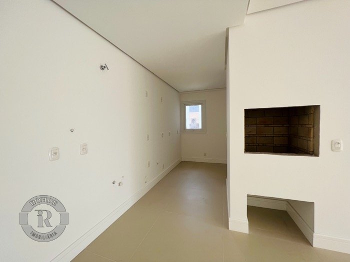Foto 13 - Apartamento De 3 Dormitórios Em Gramado em Gramado, bairro Bavária