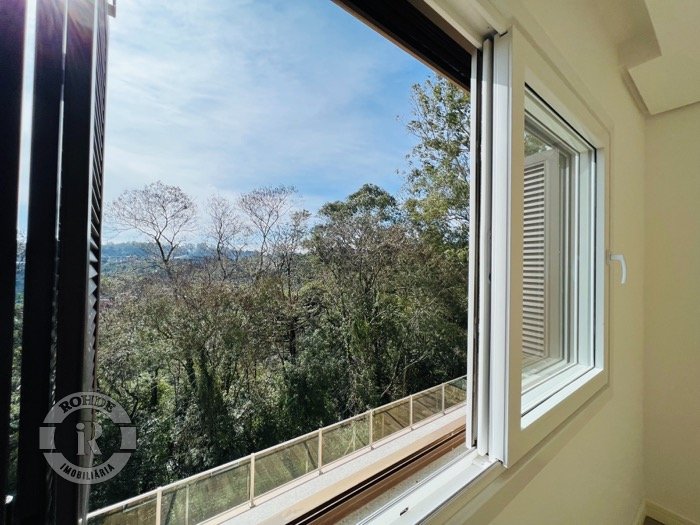 Foto 16 - Apartamento De 3 Dormitórios Em Gramado em Gramado, bairro Bavária