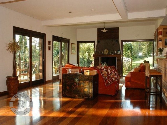 Foto 5 - Casa De 3 Dormitórios Em Gramado em Gramado, bairro Planalto