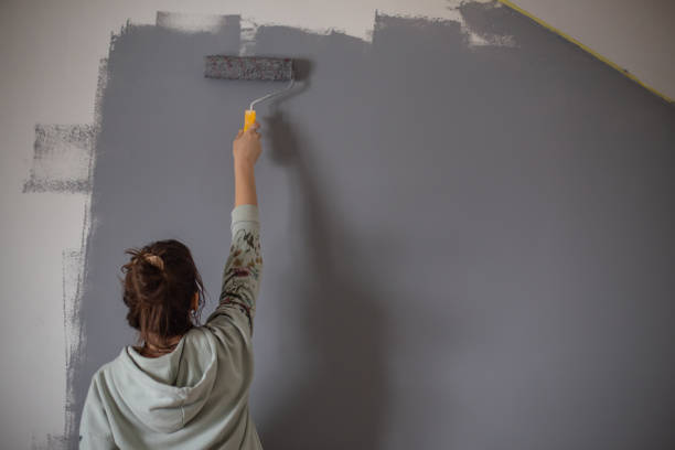 The benefits of hiring a professional local painter in Overland Park versus DIY painting