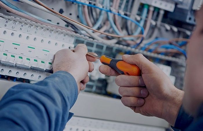 Find An Electrician In Newport News