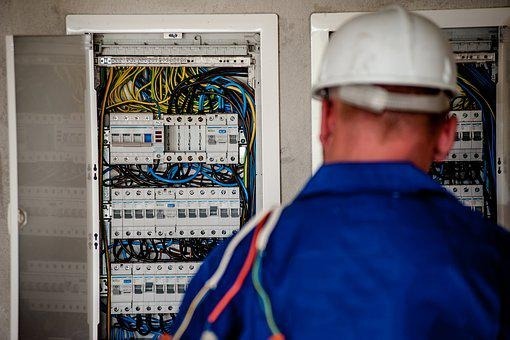 Commercial Electrician Green Valley 