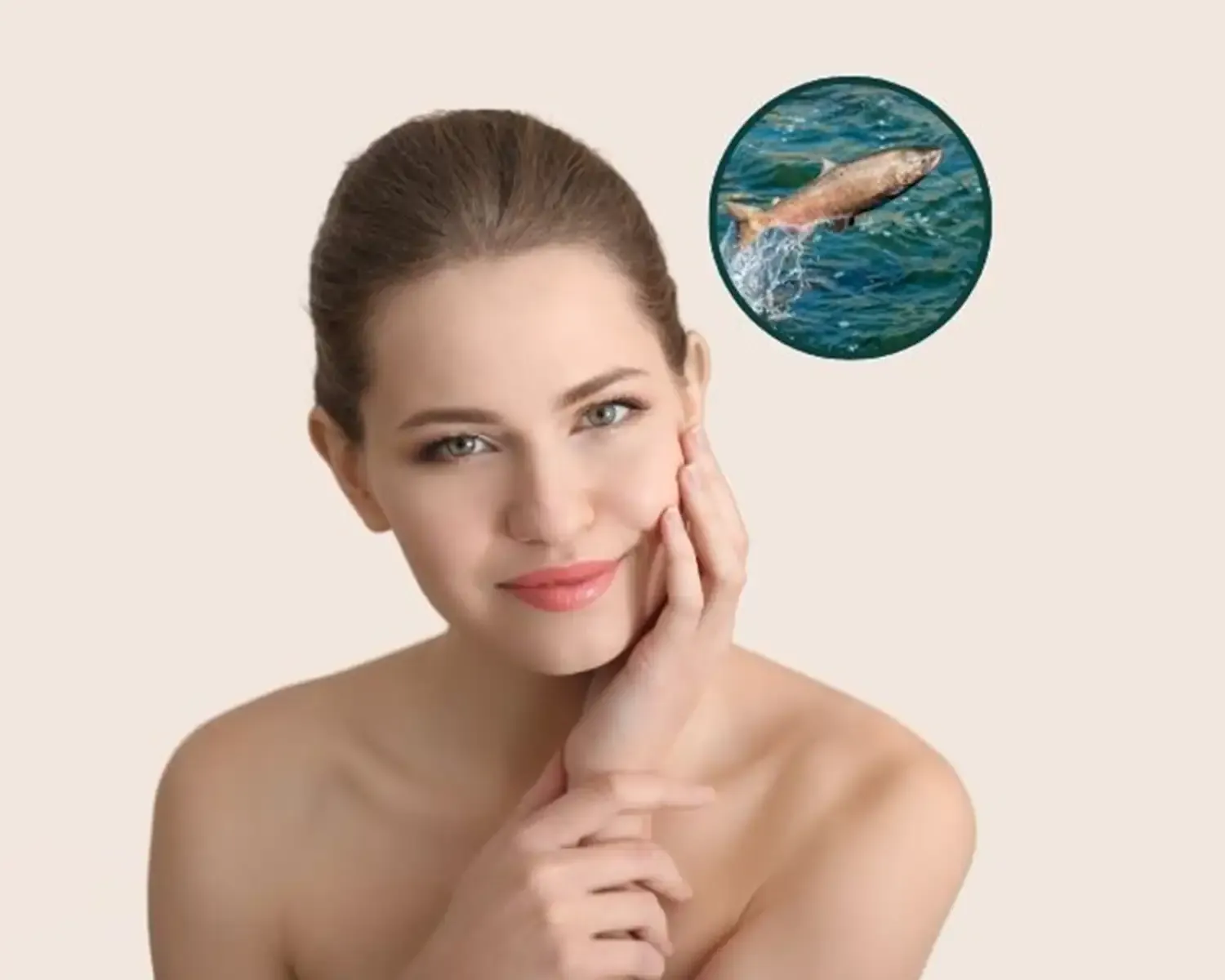 Mujer tocando su rostro con expresión serena junto a una imagen circular de un salmón nadando.