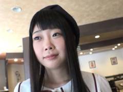 京都で見つけたド素人ほんわかカフェ店員 ゆいちゃん18才