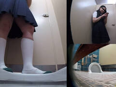 学校管理人による旧校舎和式トイレ美少女盗撮投稿映像