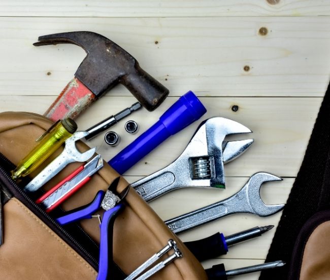 Can they work on both scheduled and unscheduled jobs?