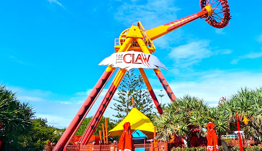 Gold Coast Urban Development, Canals, and Beaches: A Coastal City Transformed