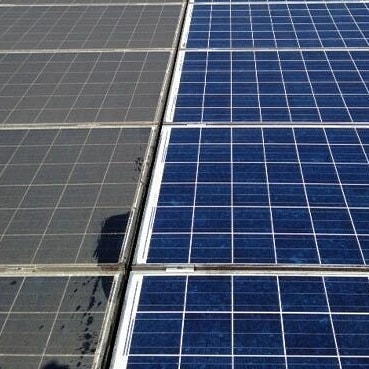 Maximising Efficiency with Solar Panel Cleaning