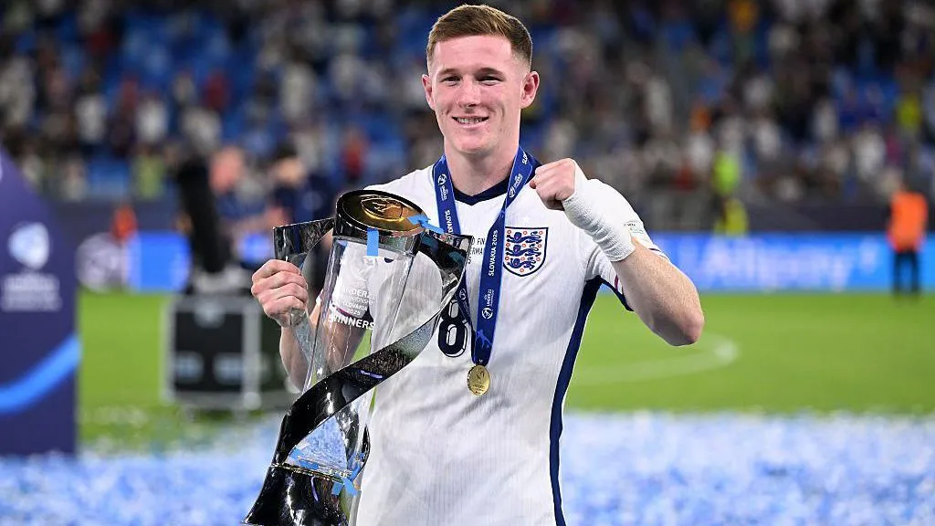 Hints of Gascoigne - The Meteoric Rise of the Three Lions' Elliot Anderson