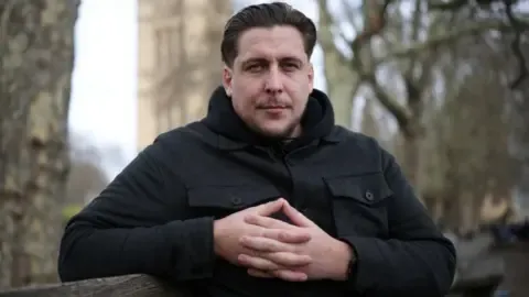 British Couple Imprisoned in Iranian Jail Describe Conditions as 'Imminently Dangerous'.