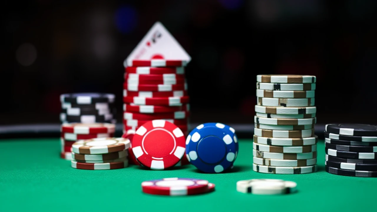 Becoming Proficient in the Craft of Poker House Poker Strategy: Key Tips for Winning