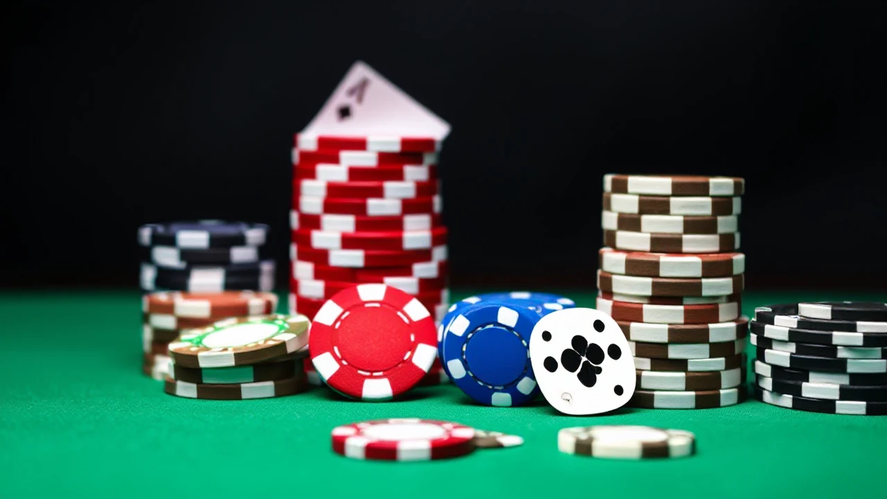 Mastering the Art of Playing Poker Like a Pro at the Casino