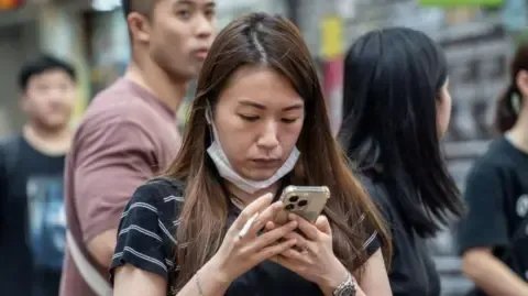 Hong Kong Law Enforcement Acquire Power to Demand Device Access Codes Under Revised National Security Regulations