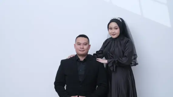 Sri & Andi