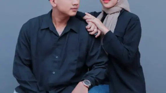 Syukuran Pernikahan Rostika Dan Teguh
