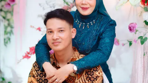 Lambang & Ragil