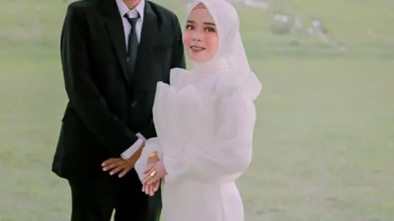 Mika dan Toni