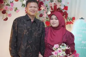 Arifin & Sintia