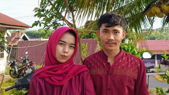 Adelia dan Ronal