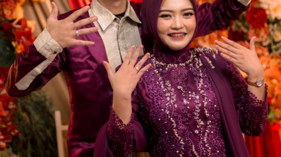 Nanda & Latifa