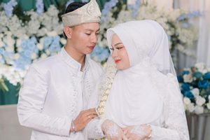 Menoit Menantu Aria & Dela