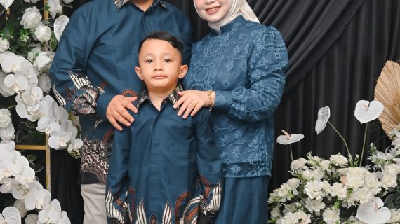 Khitanan Sulthan Nazhirul Asrofi