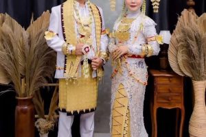 Elvi &  Irawan