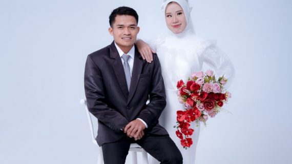 The Wedding Pipit & Dede