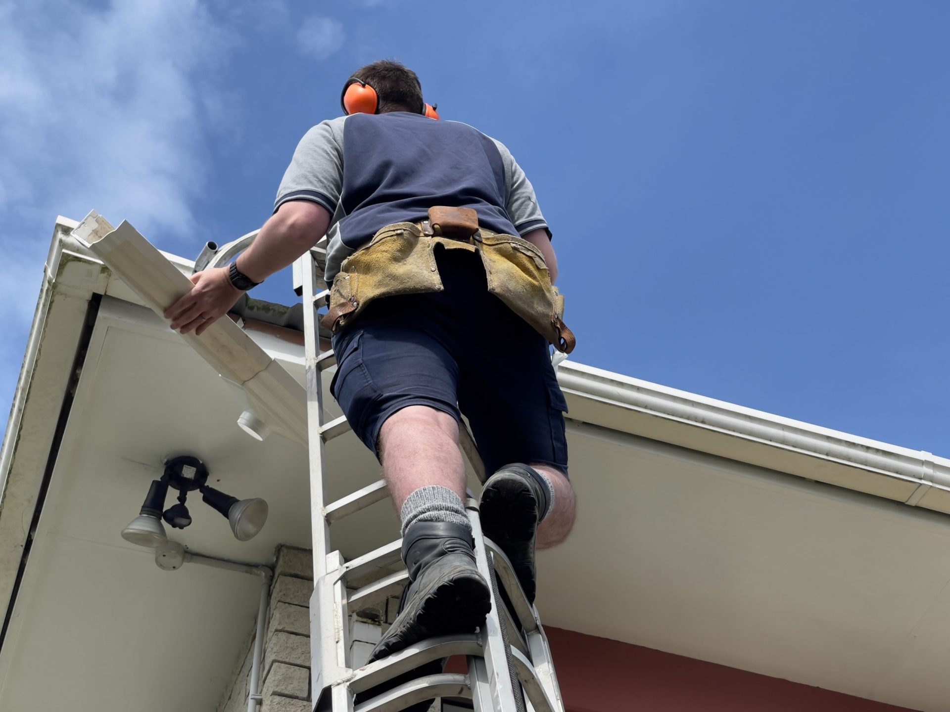 How to Prevent Costly Damage with Quick Roof Leak Repairs 