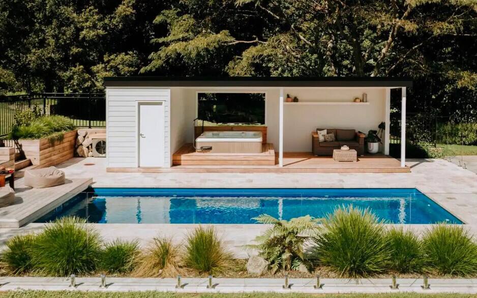 Dive into Luxury Living with a Stylish Plunge Pool Kit