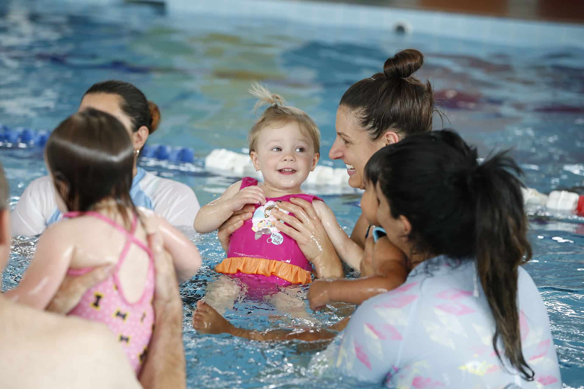 Customizing Toddler Swimming Lessons to Each Child’s Needs