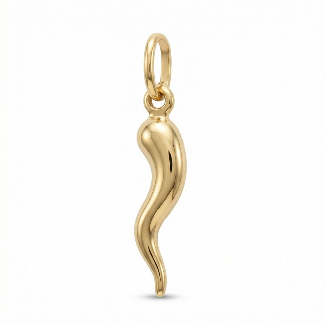 Sinead Swirl  Horn (Pepper) Pendant