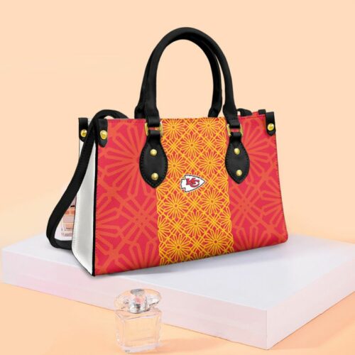 Kansas City Chiefs Flower Pattern Limited Edition Fashion Lady Handbag Nla050610 - ChiefsFam