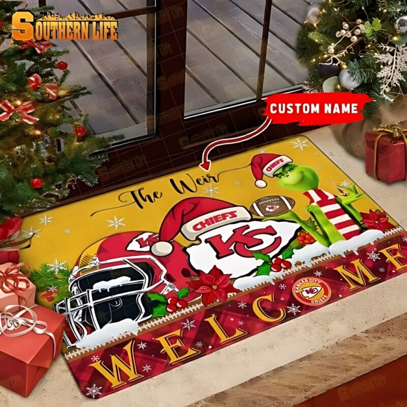Kansas City Chiefs Grinch Christmas Welcome Personalized Doormat - ChiefsFam