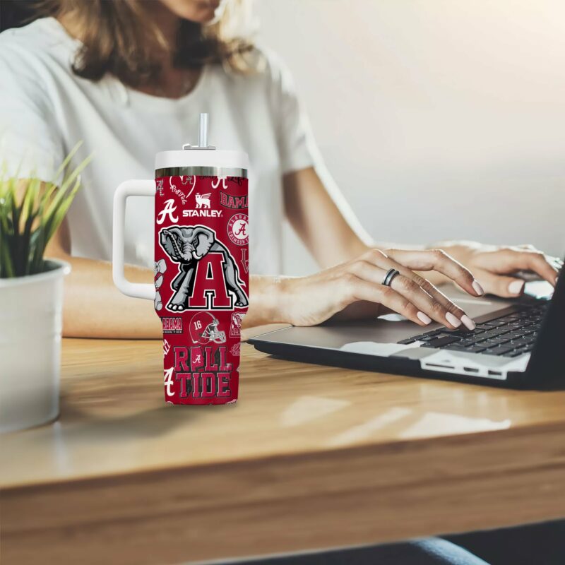 Alabama Crimson Tide NCAA Sports Custom Stanley Quencher 40oz Stainless Steel Tumbler With Handle - Threewoofs - Image 2