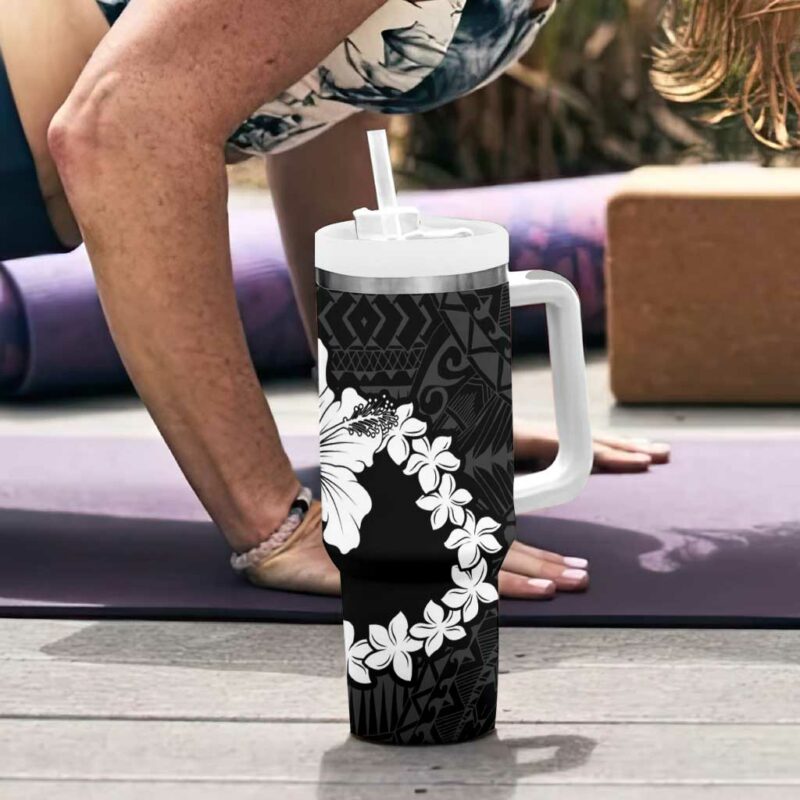 American Samoa Lotu Tamaiti White Sunday Plumeria Black Custom Stanley Quencher 40oz Stainless Steel Tumbler With Handle - Threewoofs - Image 6