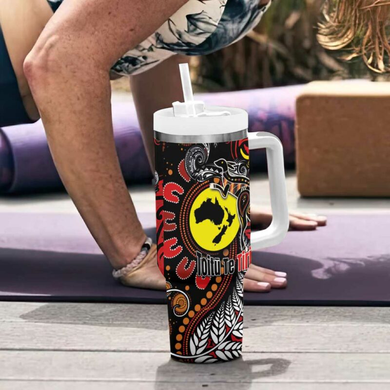 Aotearoa and Australia Toitu Te Tiriti Honour the Treaty Stand Together Stand Stronger Custom Stanley Quencher 40oz Stainless Steel Tumbler With Handle - Threewoofs - Image 6