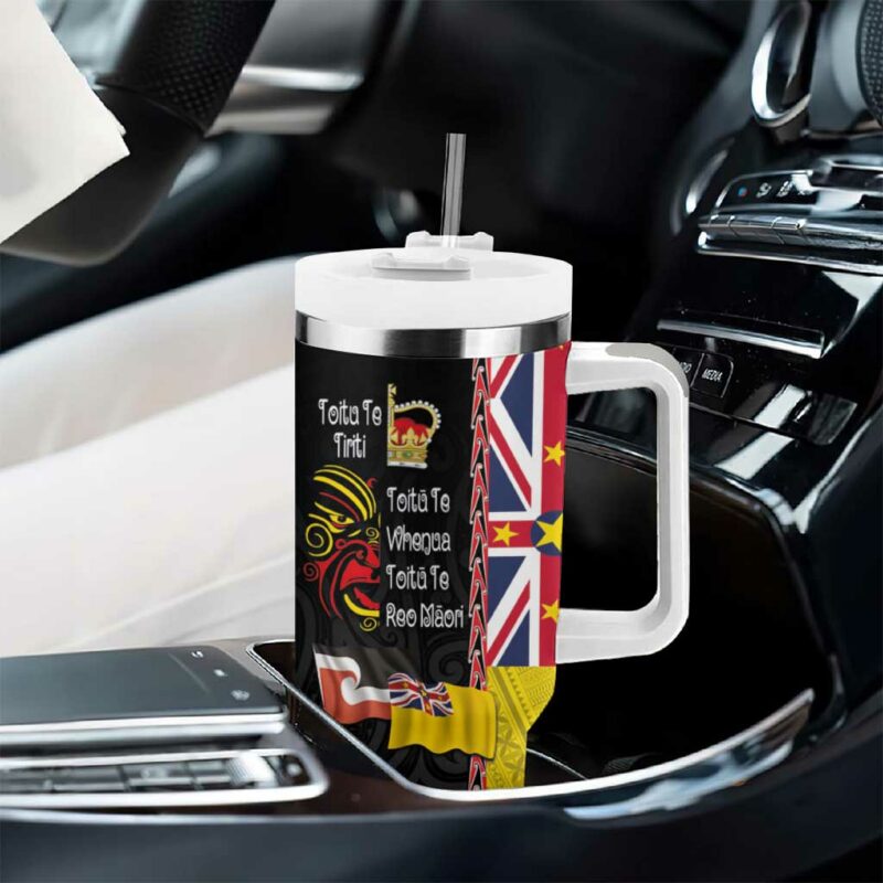 Aotearoa and Niue Toitu Te Tiriti Honour the Treaty Fight Together Stand Together Custom Stanley Quencher 40oz Stainless Steel Tumbler With Handle - Threewoofs - Image 8