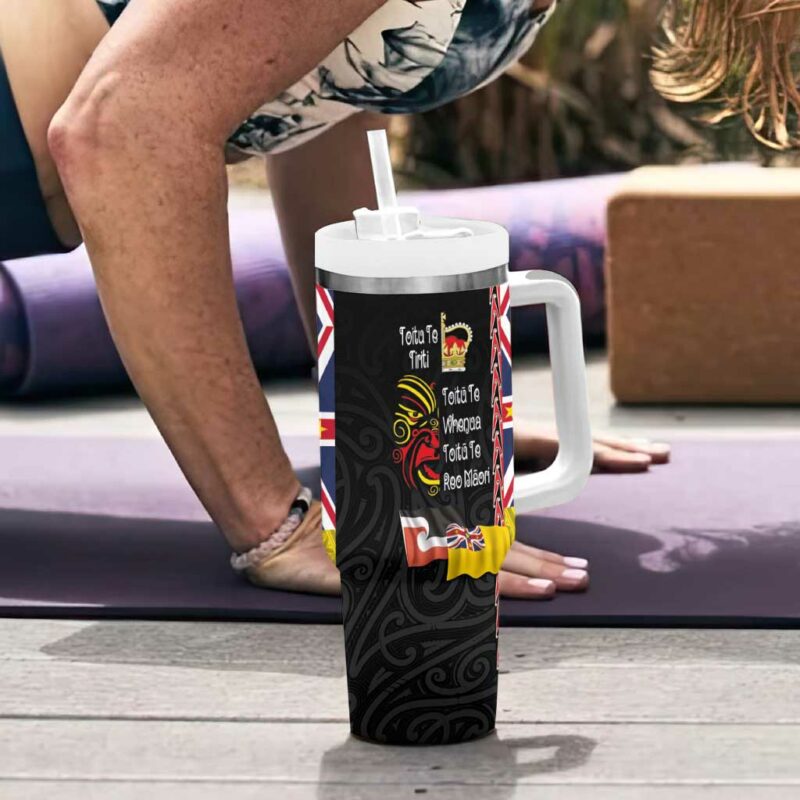 Aotearoa and Niue Toitu Te Tiriti Honour the Treaty Fight Together Stand Together Custom Stanley Quencher 40oz Stainless Steel Tumbler With Handle - Threewoofs - Image 6