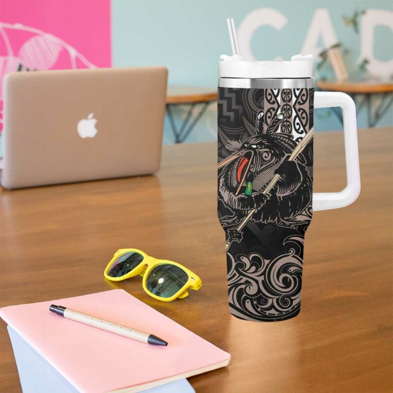 Aotearoa Hei Matau Haka Kiwi Mix Maori Mangopare Custom Stanley Quencher 40oz Stainless Steel Tumbler With Handle - Threewoofs - Image 5
