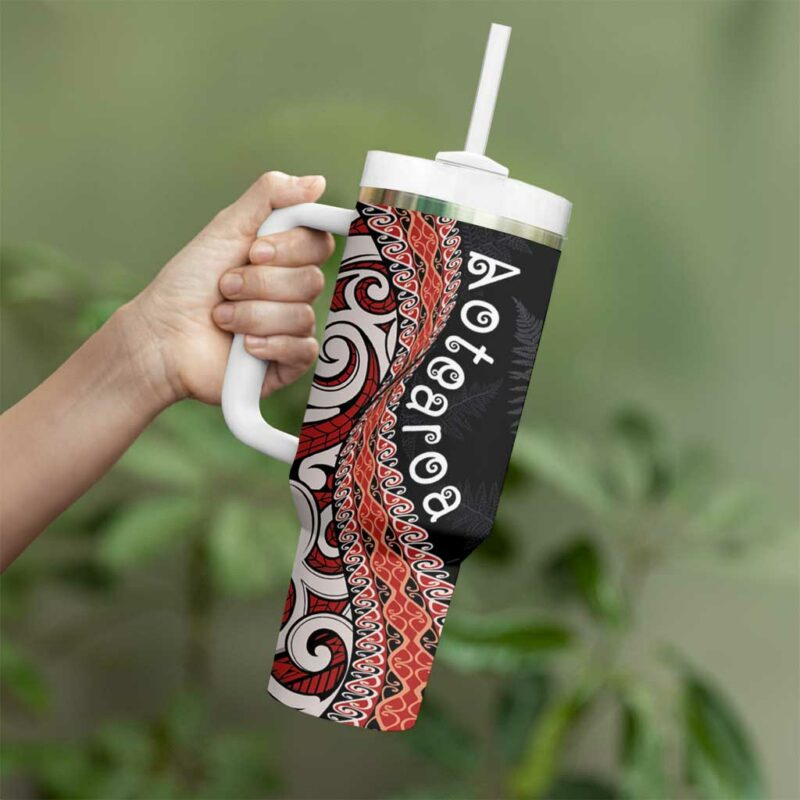 Aotearoa Maori Stylized Koru Silver Ferns Custom Stanley Quencher 40oz Stainless Steel Tumbler With Handle - Threewoofs - Image 3