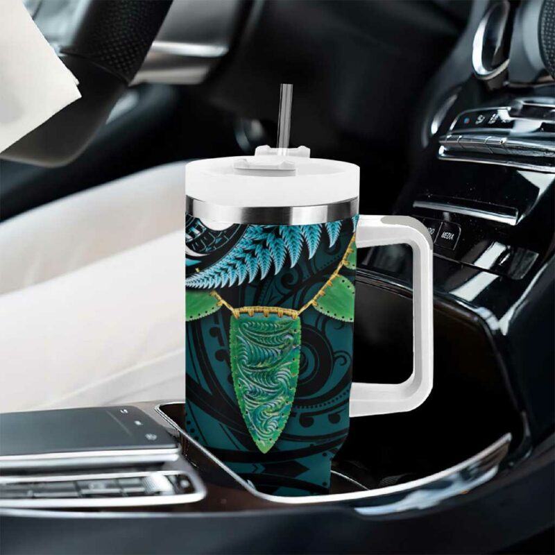 Aotearoa Pounamu Niho Silver Fern Mix Maori Turquoise Custom Stanley Quencher 40oz Stainless Steel Tumbler With Handle - Threewoofs - Image 8