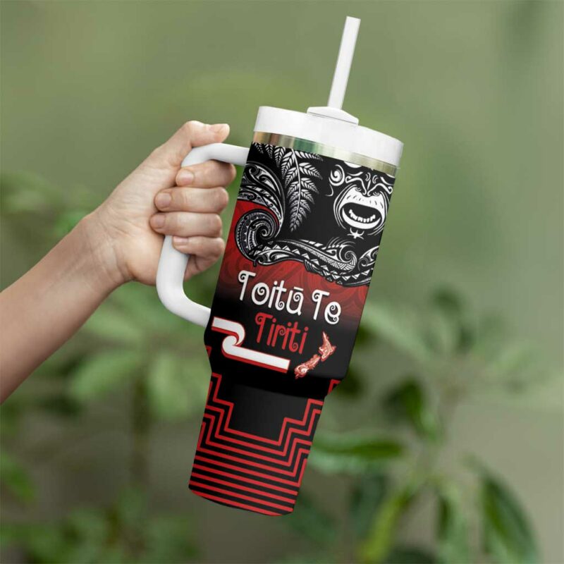 Aotearoa Toitu Te Tiriti New Zealand Honour the Treaty Fight Together Custom Stanley Quencher 40oz Stainless Steel Tumbler With Handle - Threewoofs - Image 3