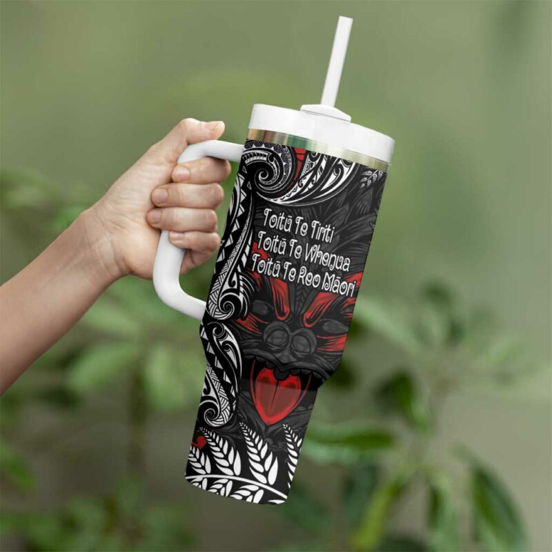 Aotearoa Toitu Te Tiriti New Zealand Honour the Treaty Te Tiriti Is Us Custom Stanley Quencher 40oz Stainless Steel Tumbler With Handle - Threewoofs - Image 3